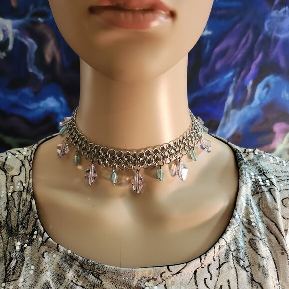 Handmade chainmeil and crystal necklace/choker - Picture 2 of 6